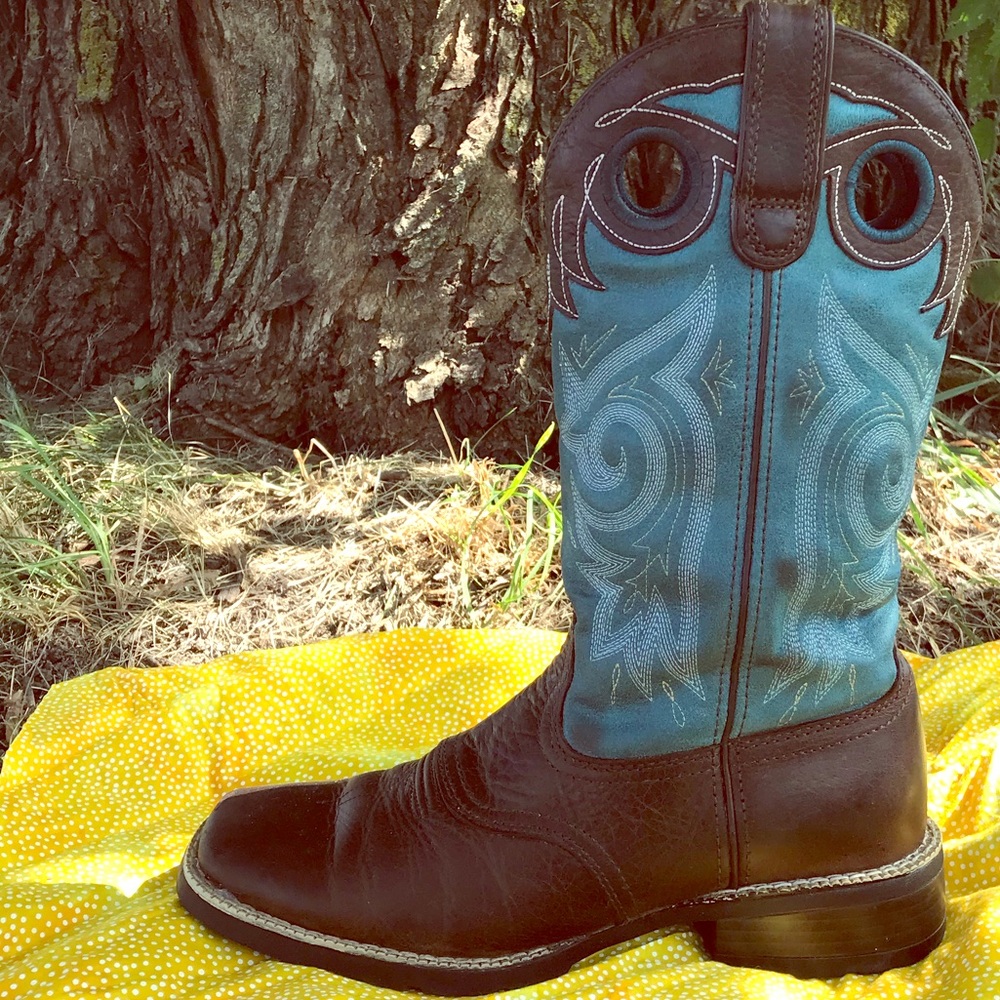 Cowgirl Boots💕